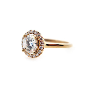 Round Moissanite Halo