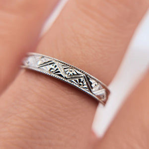 Sunrise Engraved Band