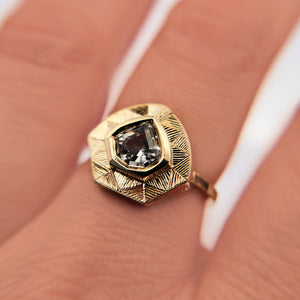 Crest Ring