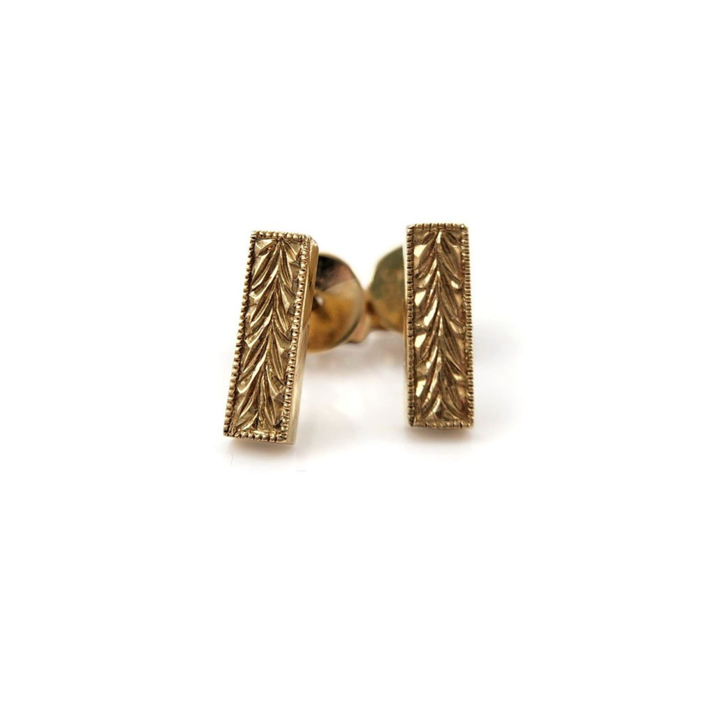 Wheat Studs
