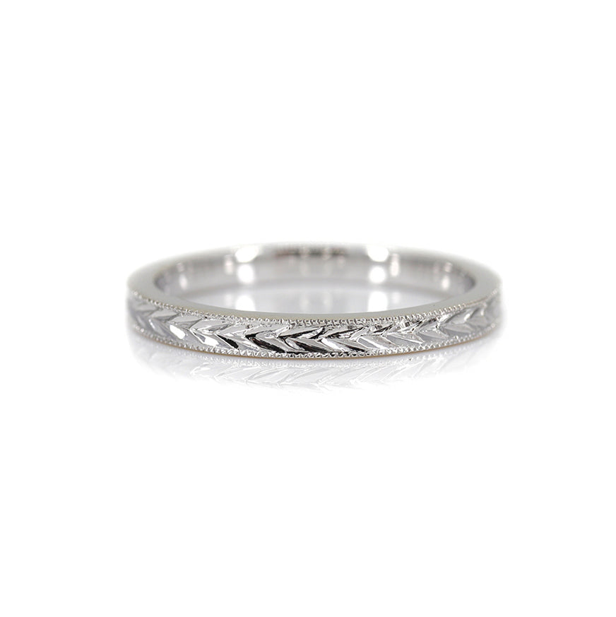 2mm Engraved Leaf Band