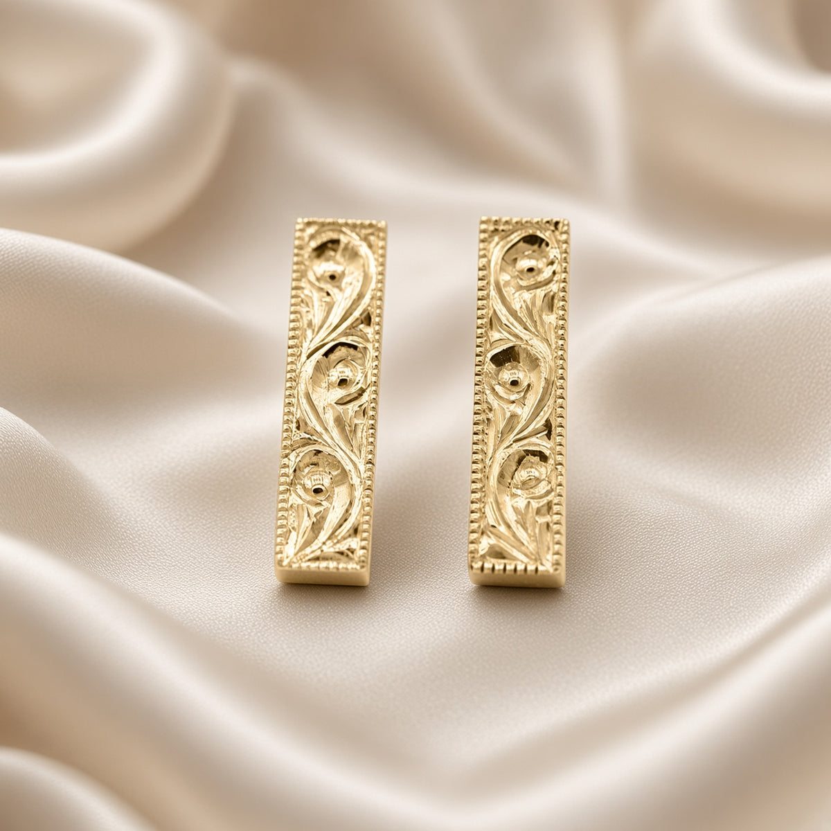 Scroll Studs